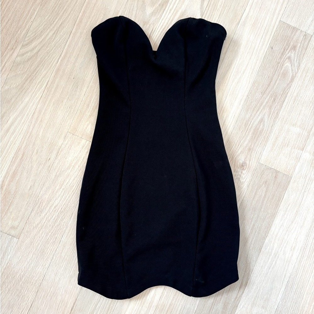 SABO SKIRT SWEETHEART TUBE SCALLOPED BLACK DRESS SIZE 8